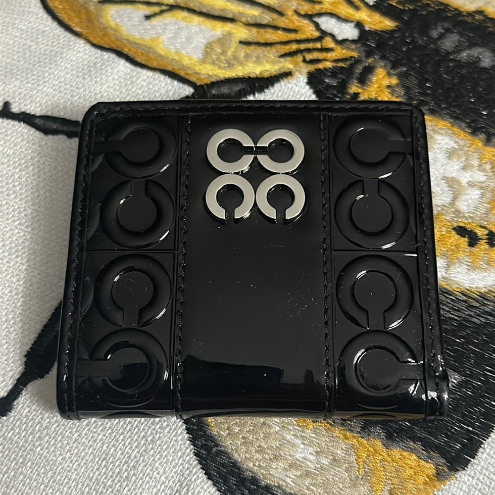 Coach pattern Leather CC bifold wallet EUC
